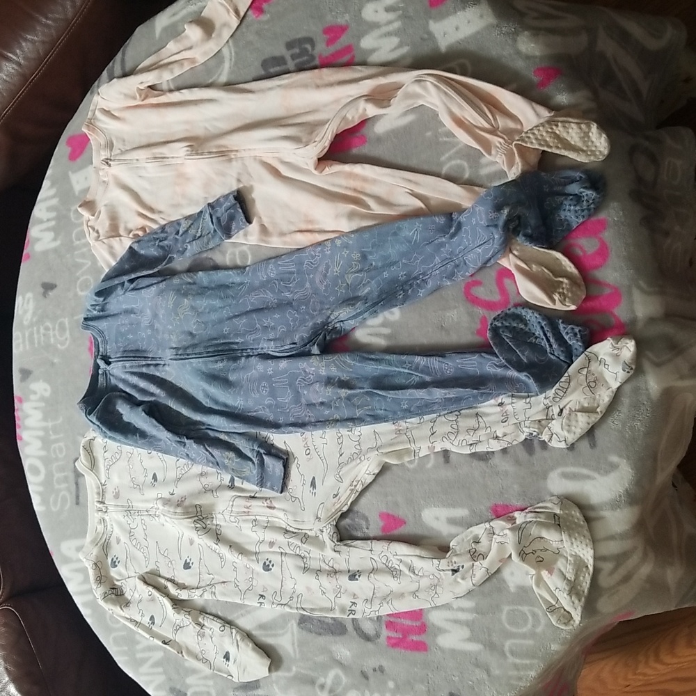 ❣5 for $25 Sale❣Bundle Of Old Navy Kids Footies Size 3T
